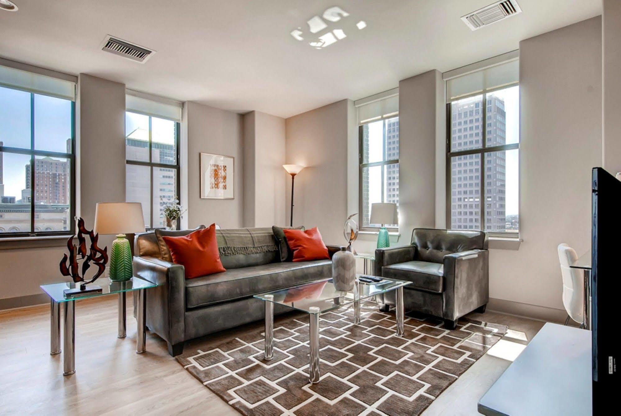 Global Luxury Suites At Toone Street Baltimore Exterior photo