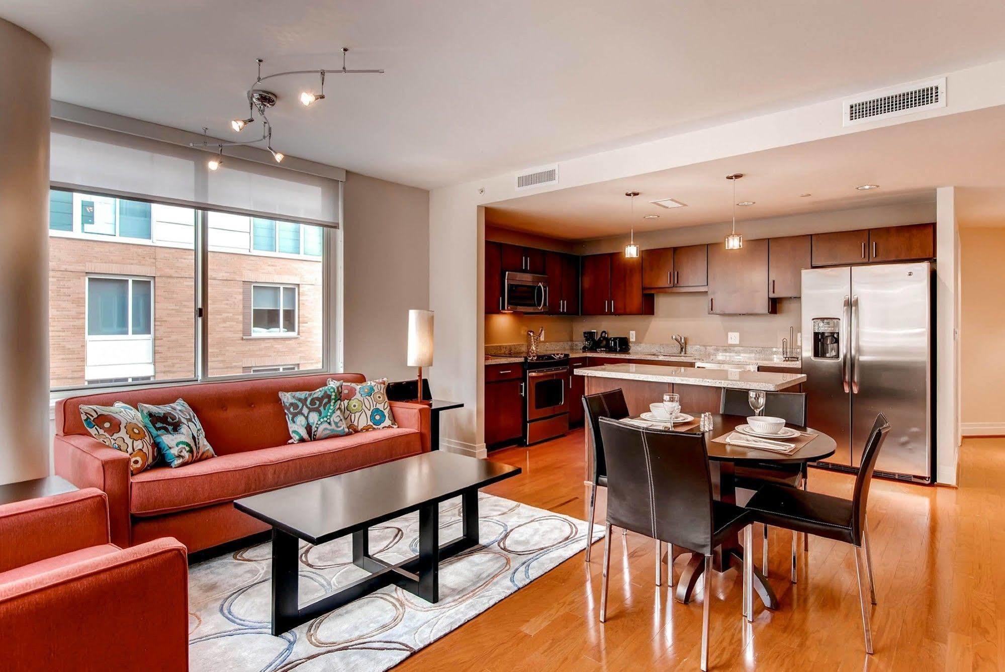 Global Luxury Suites At Toone Street Baltimore Exterior photo